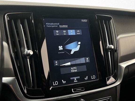 Volvo V90 21 of 30