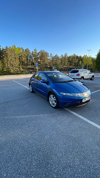 Honda Civic 2 of 13