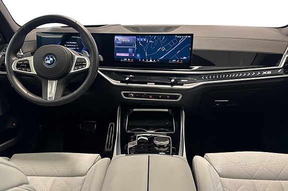 BMW X5 8 of 19