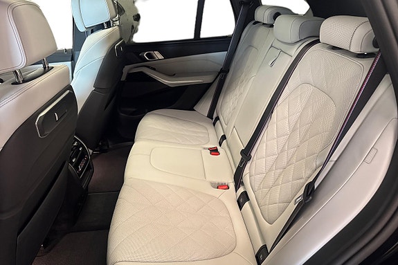 BMW X5 11 of 19