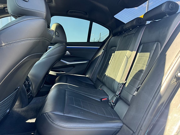 BMW M340i 14 of 30