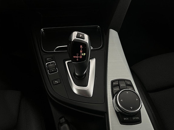BMW 330d 26 of 26