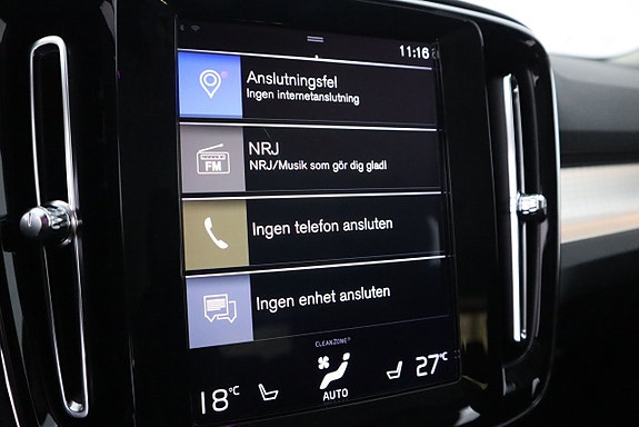 Volvo XC40 17 of 21