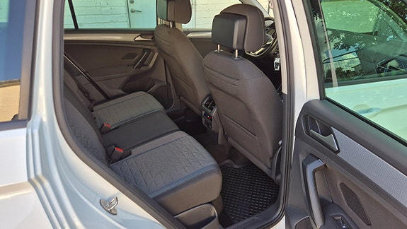 Volkswagen Tiguan 15 of 29