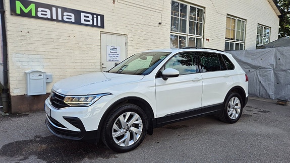 Volkswagen Tiguan 2 of 29