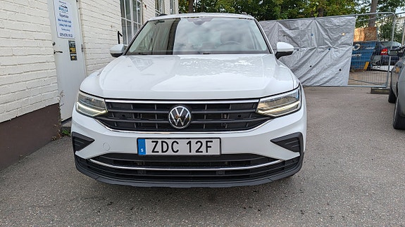 Volkswagen Tiguan 4 of 26