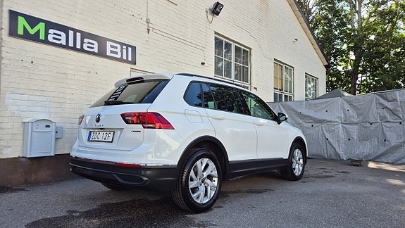 Volkswagen Tiguan 10 of 29