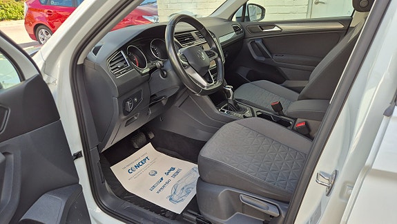 Volkswagen Tiguan 11 of 29