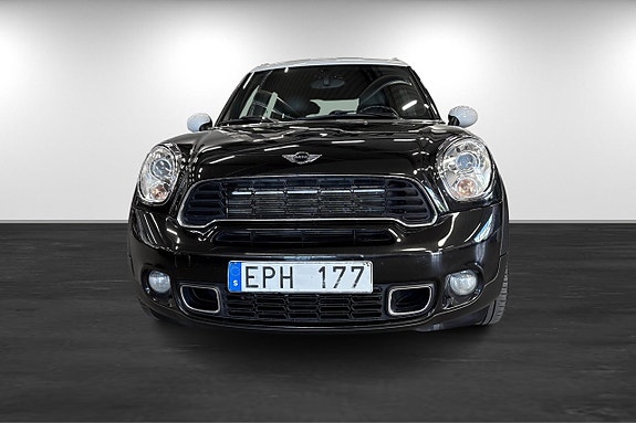 MINI Countryman Cooper SD 2 of 14