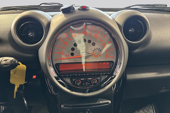 MINI Countryman Cooper SD 11 of 14