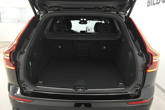 Volvo XC60 15 of 18