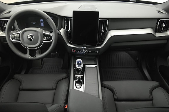 Volvo XC60 13 of 18