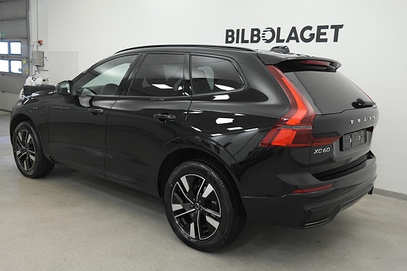 Volvo XC60 3 of 18