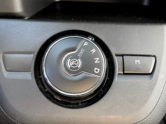 Opel Vivaro 12 of 15