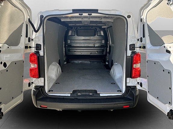 Opel Vivaro 15 of 15