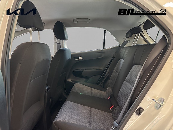 Kia Picanto 9 of 15