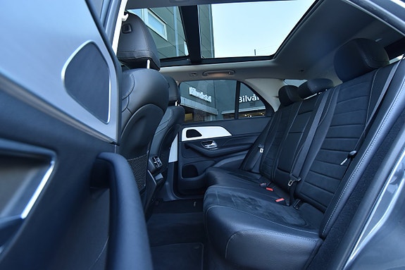 Mercedes-Benz GLE350 de 10 of 30