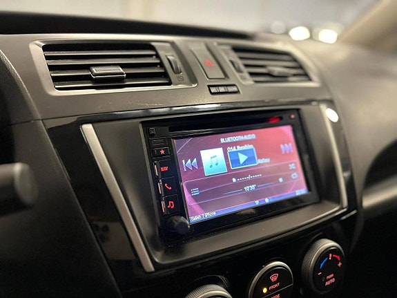 Mazda 5 16 of 21