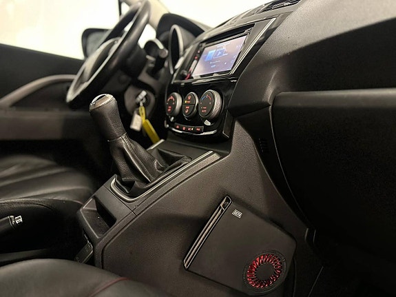 Mazda 5 15 of 21