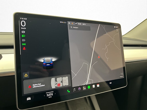 Tesla Model Y 15 of 30