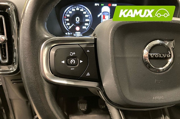 Volvo XC40 21 of 22