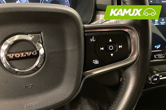 Volvo XC40 22 of 22
