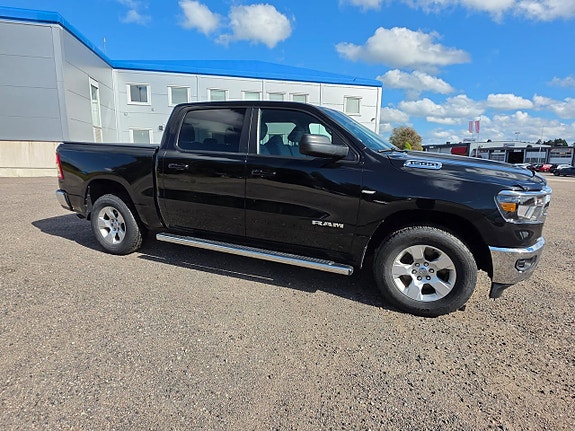 RAM 1500 7 of 30