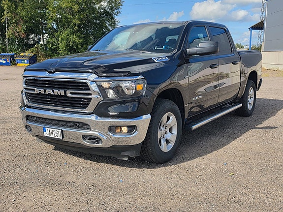 RAM 1500 3 of 30