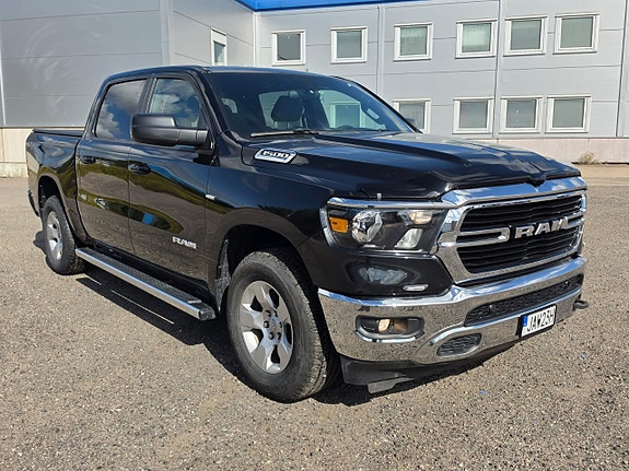 RAM 1500 9 of 30