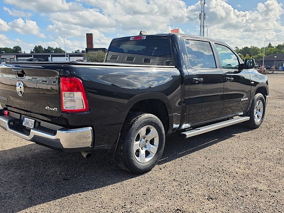 RAM 1500 10 of 30