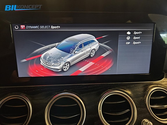 Mercedes-Benz E200 23 of 23