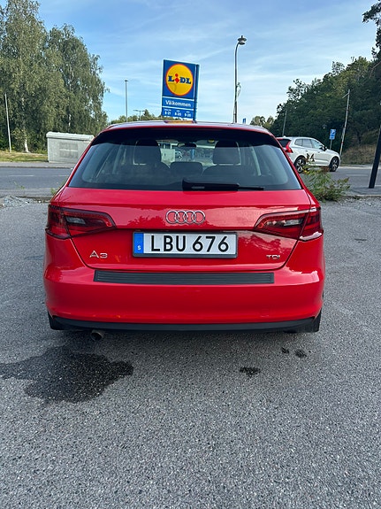 Audi A3 4 of 10