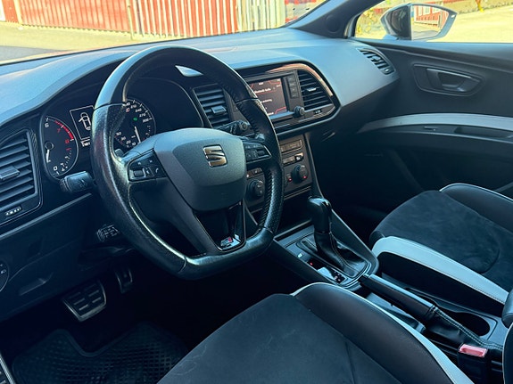 Seat Leon 8 of 21