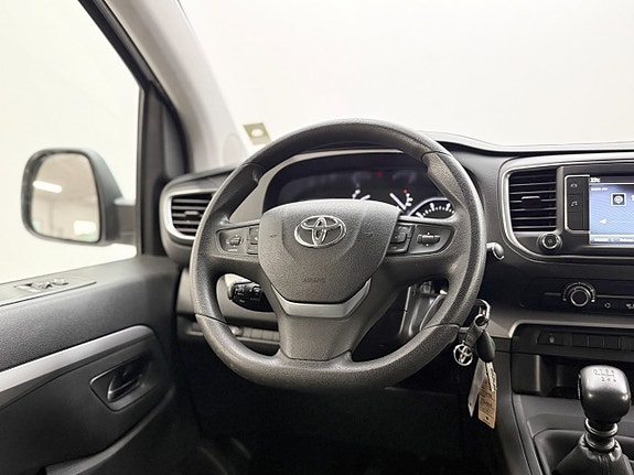 Toyota Proace Verso 14 of 25