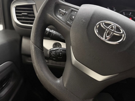 Toyota Proace Verso 15 of 25