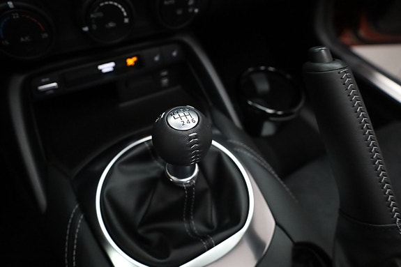 Mazda MX-5 21 of 30