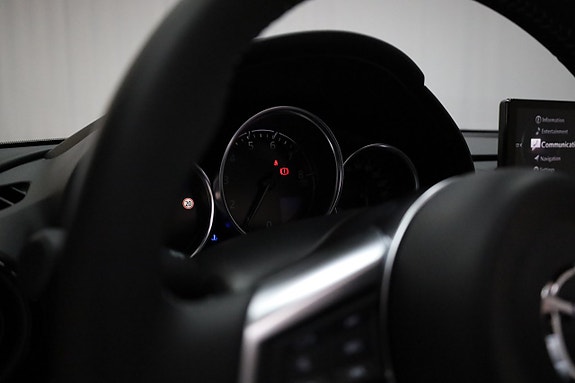 Mazda MX-5 24 of 30