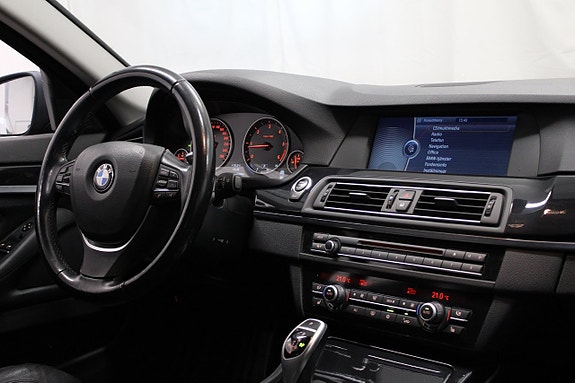 BMW 520d 14 of 25