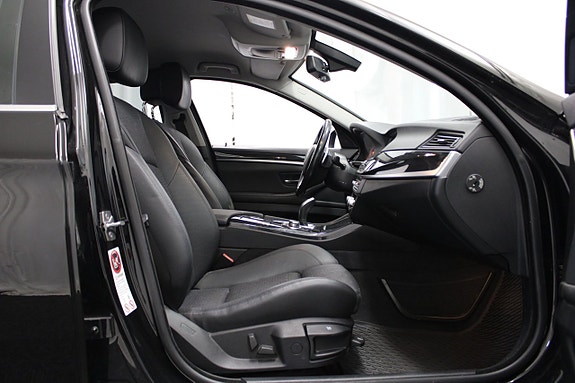 BMW 520d 11 of 25