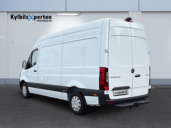 Mercedes-Benz Sprinter 317 3 of 13