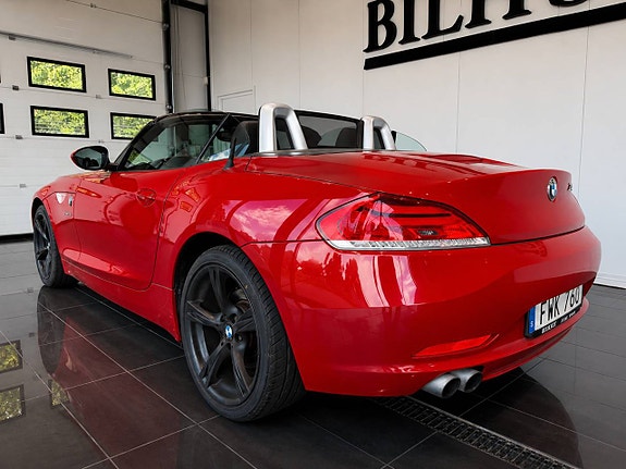 BMW Z4 2 of 10