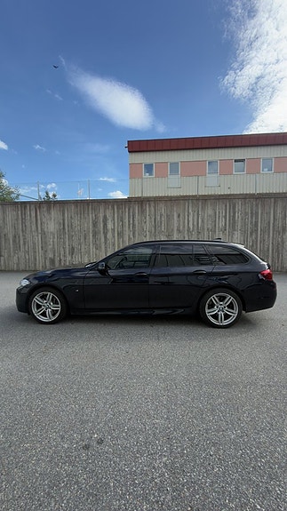 BMW 530d 2 of 10
