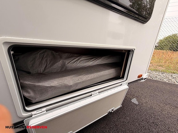 Knaus Scandinavian Selection 750 UFK 5 of 27