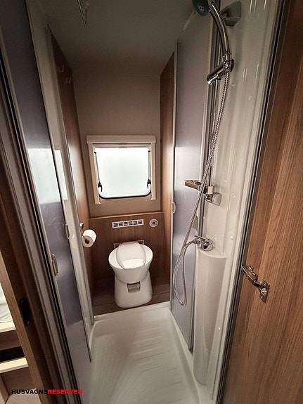 Knaus Scandinavian Selection 750 UFK 25 of 27