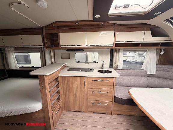 Knaus Scandinavian Selection 750 UFK 11 of 27