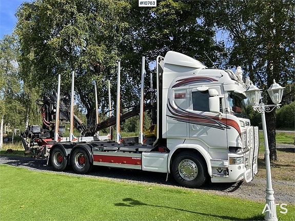 SCANIA R730 Timmerbil med kran (399,000:- ex moms) 2 of 24