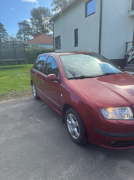Skoda Fabia 3 of 6