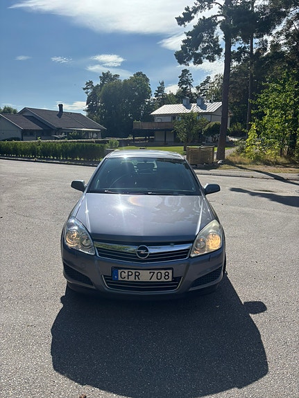 Opel Astra 6 of 10