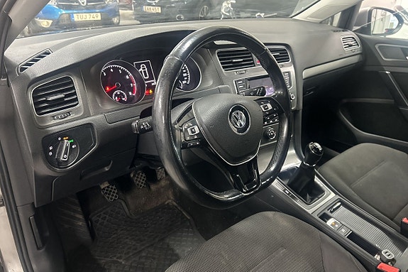 Volkswagen Golf I 11 of 30