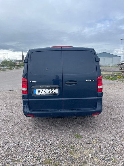 Mercedes-Benz Vito 119 3 of 9